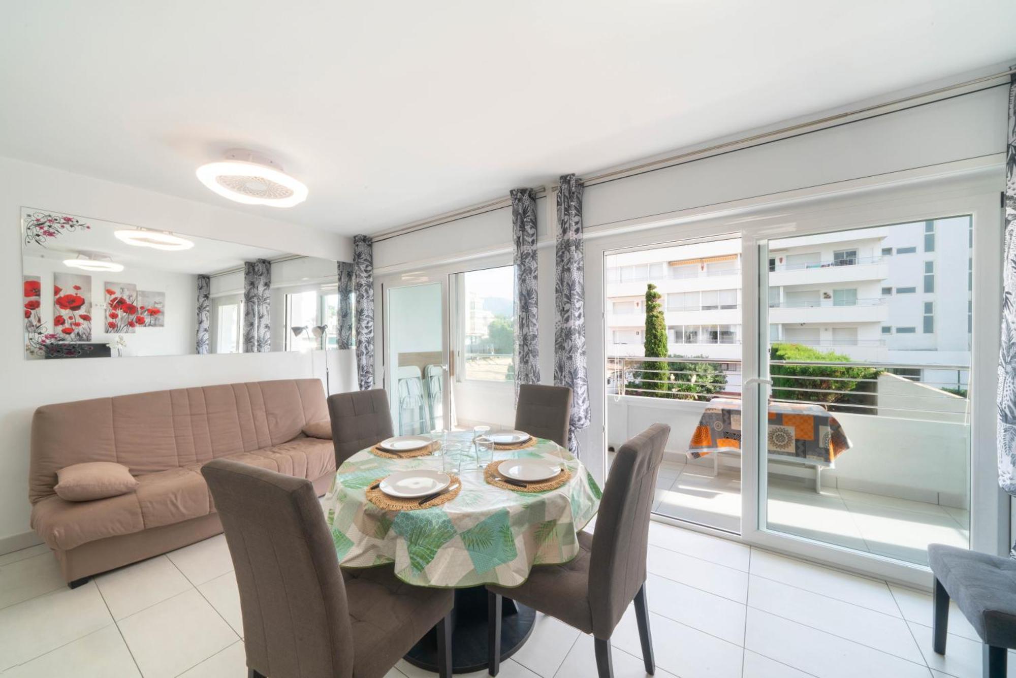 Welhomy Magnifique Appartement Santa Margarida Roses Estany מראה חיצוני תמונה